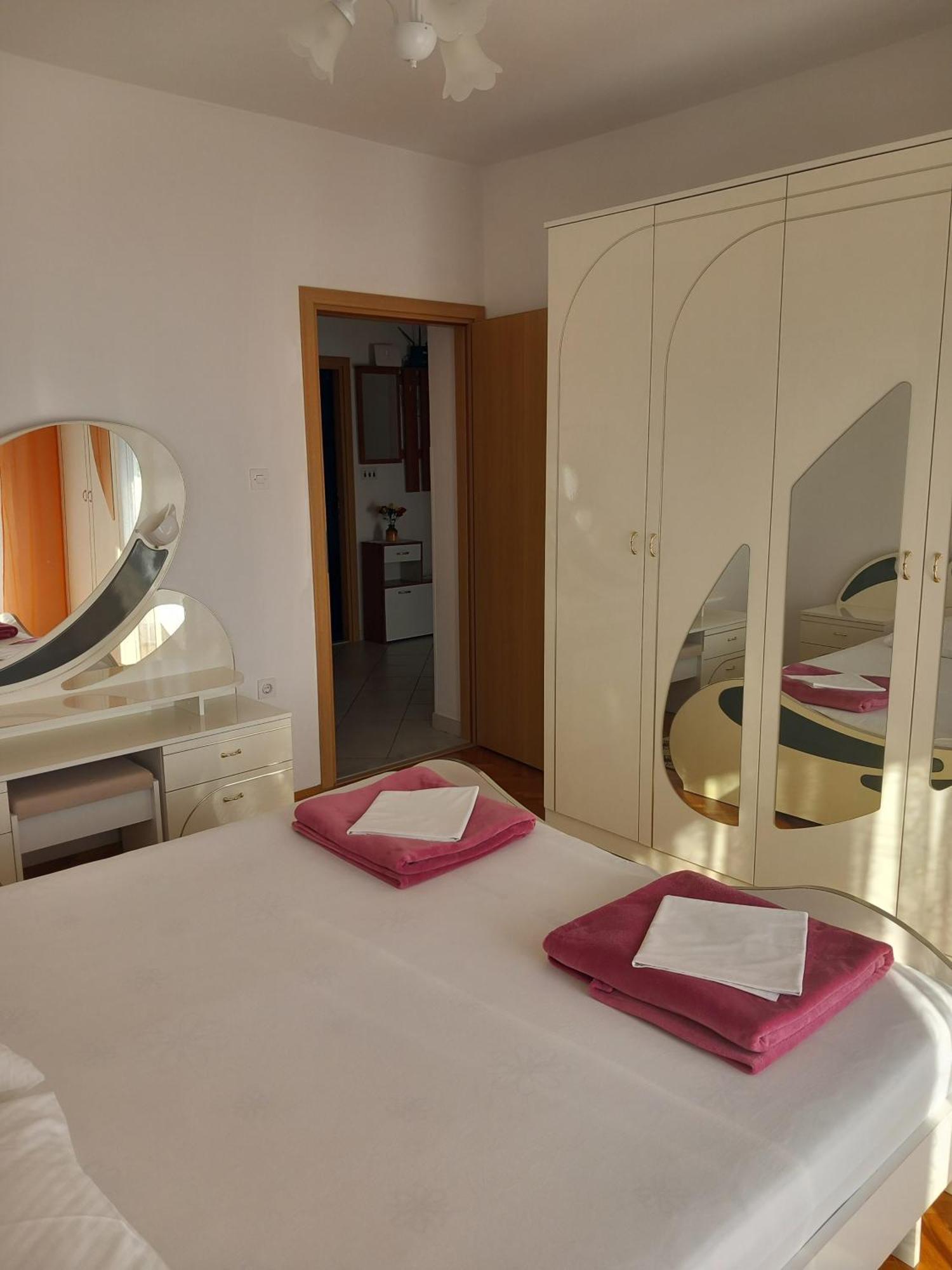 Apartman Tralje Сень Екстер'єр фото